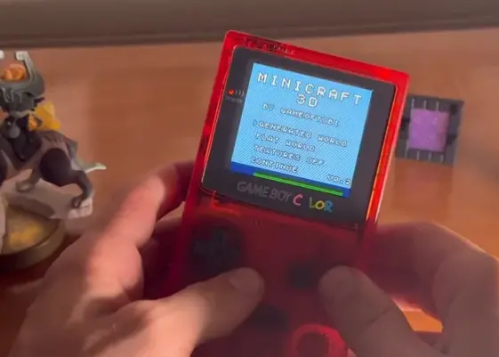 Minecraft, Game Boy ve Game Boy Color'da çalıştırıldı: Hayran yapımı proje teknoloji dünyasını şaşırttı