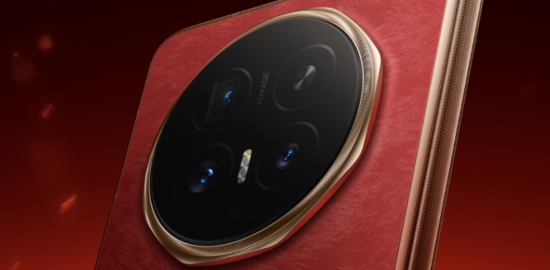 Honor Magic V6 yeni kırmızı rengi ve dayanıklı menteşesiyle sahneye çıktı