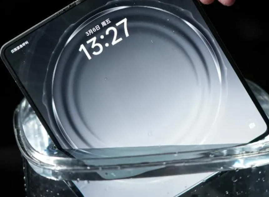 OPPO Find N6 katlanabilir ekran teknolojisine odaklanıyor