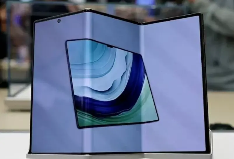 Huawei'nin yeni katlanabilir telefonları güçlü Kirin 9050 işlemciyle gelebilir