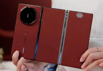 Huawei Mate XT 2, iPhone 17'ye meydan okuyor