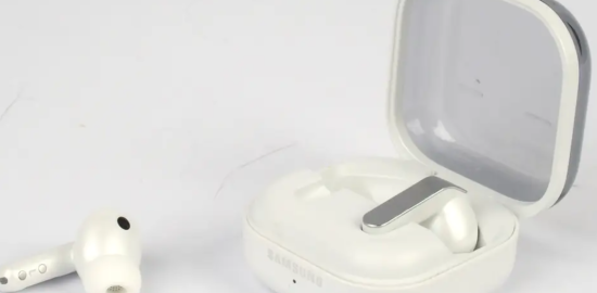 Samsung Galaxy Buds 4 Pro sahneye çıktı: ANC, ses ve konfor tarafında ciddi sıçrama