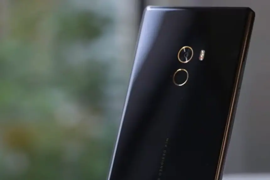 Beklenmedik hamle: Xiaomi 16 Pro Mini geliyor olabilir