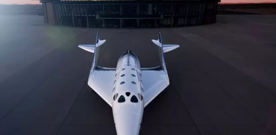 Virgin Galactic yeni uzay uçağıyla hayatta kalma mücadelesi veriyor