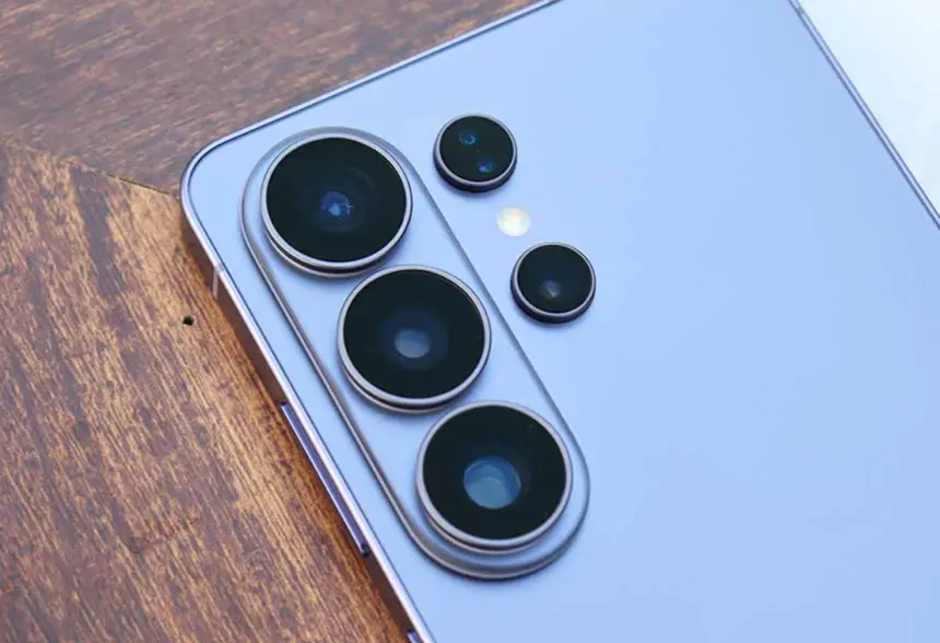 Galaxy S26 Ultra üretimi yeniden artırıldı: Samsung talebe yetişmekte zorlanıyor