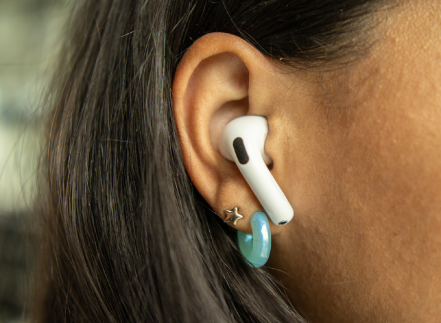 Yenilenmiş AirPods 4 incelemesi: Yeni gibi, ama 50 Euro daha ucuz