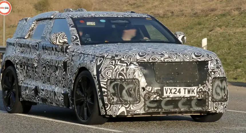 Bu canavar gerçek mi? Range Rover'ın elektrikli bombası yola çıkıyor!