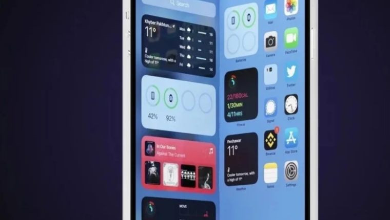 Apple katlanabilir iPhone yarışına sonunda giriyor
