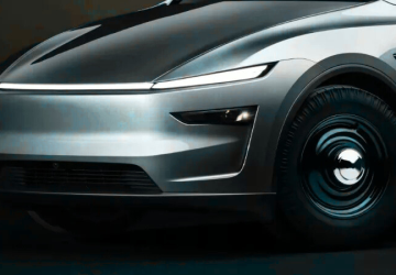 Tesla’nın ucuz model bekleyenlere cevabı ne oldu?