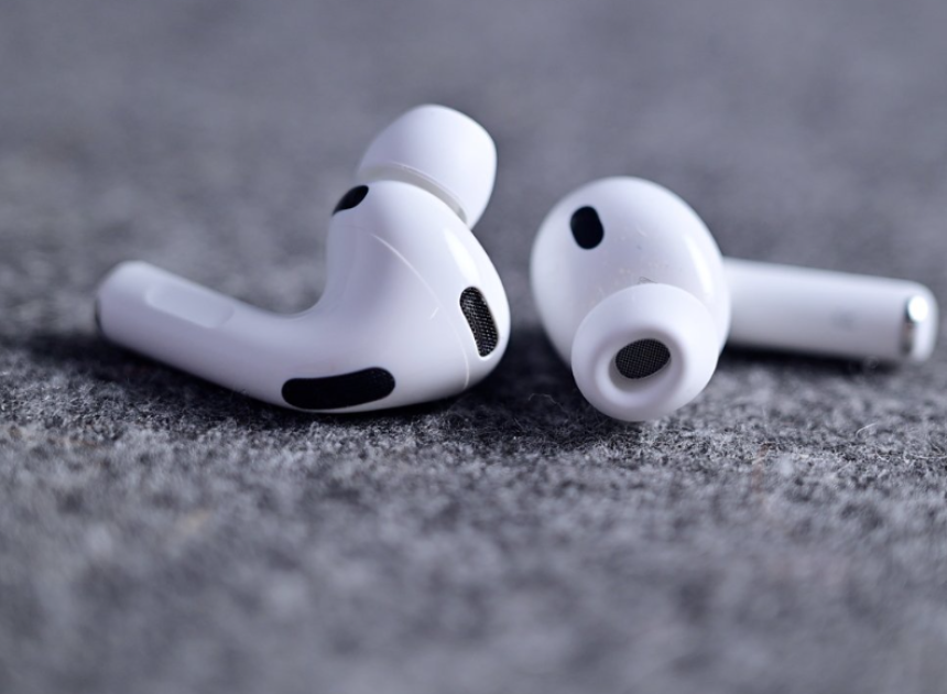 Kameralı AirPods iddiası zayıfladı: Apple projeyi askıya almış olabilir