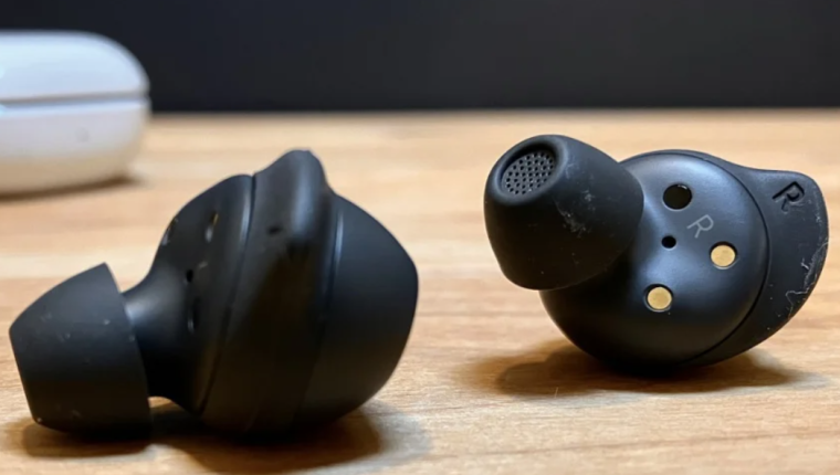 Samsung’un yeni katlanabilirleri ve kulaklığı sertifikasyon sürecinde