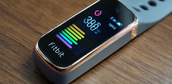 Fitbit kullanıcılarına müjde Google Hesabına geçiş süresi uzatıldı