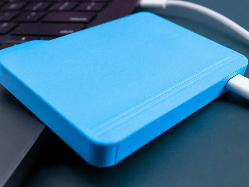 macOS tasarımına sahip FolderDrive USB bellek geliyor