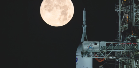 Artemis III gecikti, ay inişi 2028'e kaydı!