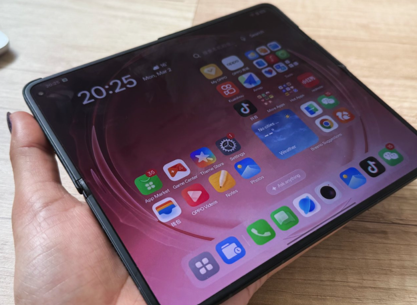 Oppo Find N6'nın tüm özellikleri sızdırıldı: çift LTPO ekran ve 6000 mAh batarya