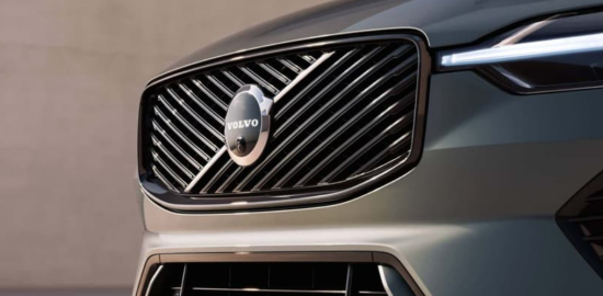 Volvo XC60 büyük dönüşüme hazırlanıyor: Elektrikli otomobillere yaklaşan menzil sunacak