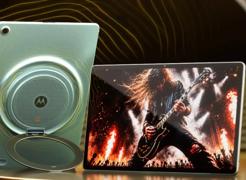 Motorola Moto Pad 70 Groove tanıtıldı: Dokuz JBL hoparlörlü tablet dikkat çekiyor