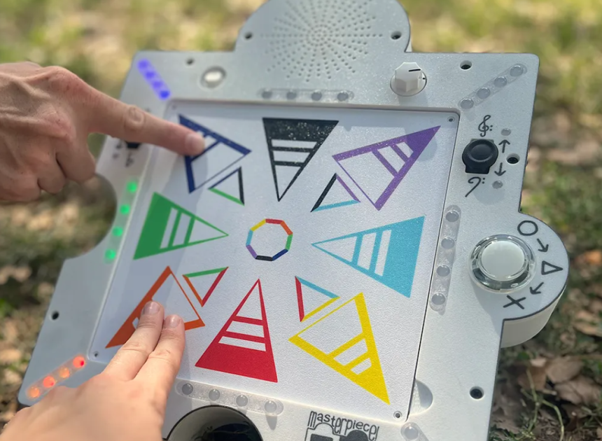 Geleceğin müzik aletleri tuhaf sesler çıkarıyor ama çalması çok kolay