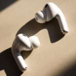 Apple kameralı AirPods için sona yaklaşıyor: yeni model testlerin kritik aşamasına geçti