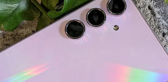 Samsung cihazlar Nisan 2026 güvenlik güncellemesini almaya başladı