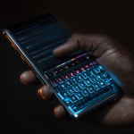 Unihertz Titan 2 Elite fiziksel klavyeyle geri dönüyor