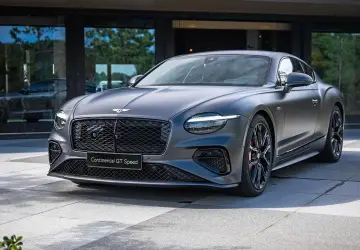 Bentley, 106 Yıllık tarihinde beşinci kez logosunu yeniledi