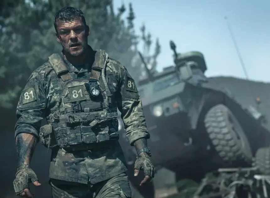 Fragmanı yayınlanan Savaş Makinası ormanda başlayan avı büyütüyor