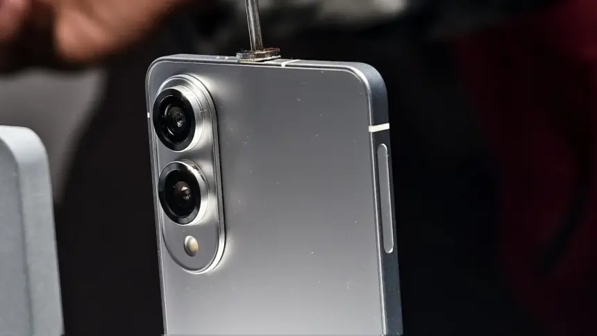 Samsung'un 2025 Amiral gemisi, minimalist ve estetik geliyor