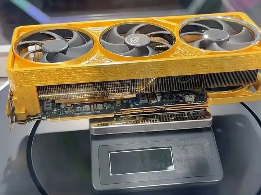 ASUS, beş kilo saf altınla donatılmış RTX 5090 Real Gold Edition’ı tanıttı