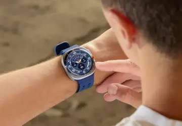 Samsung Galaxy Watch Ultra 2025 enfes özellikler ile geliyor