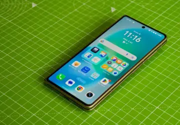 Honor Magic V5 dünyanın en ince katlanabilir telefonu olacak