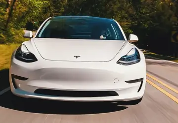 Tesla sahipleri dikkat: Köklü değişiklikler geliyor