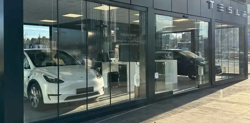 Tesla Türkiye resmi mağazasını açtı