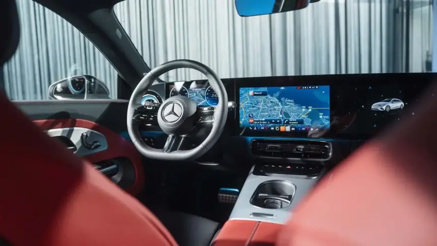 Mercedes-Benz, yeni CLA Shooting Brake modelini tanıttı
